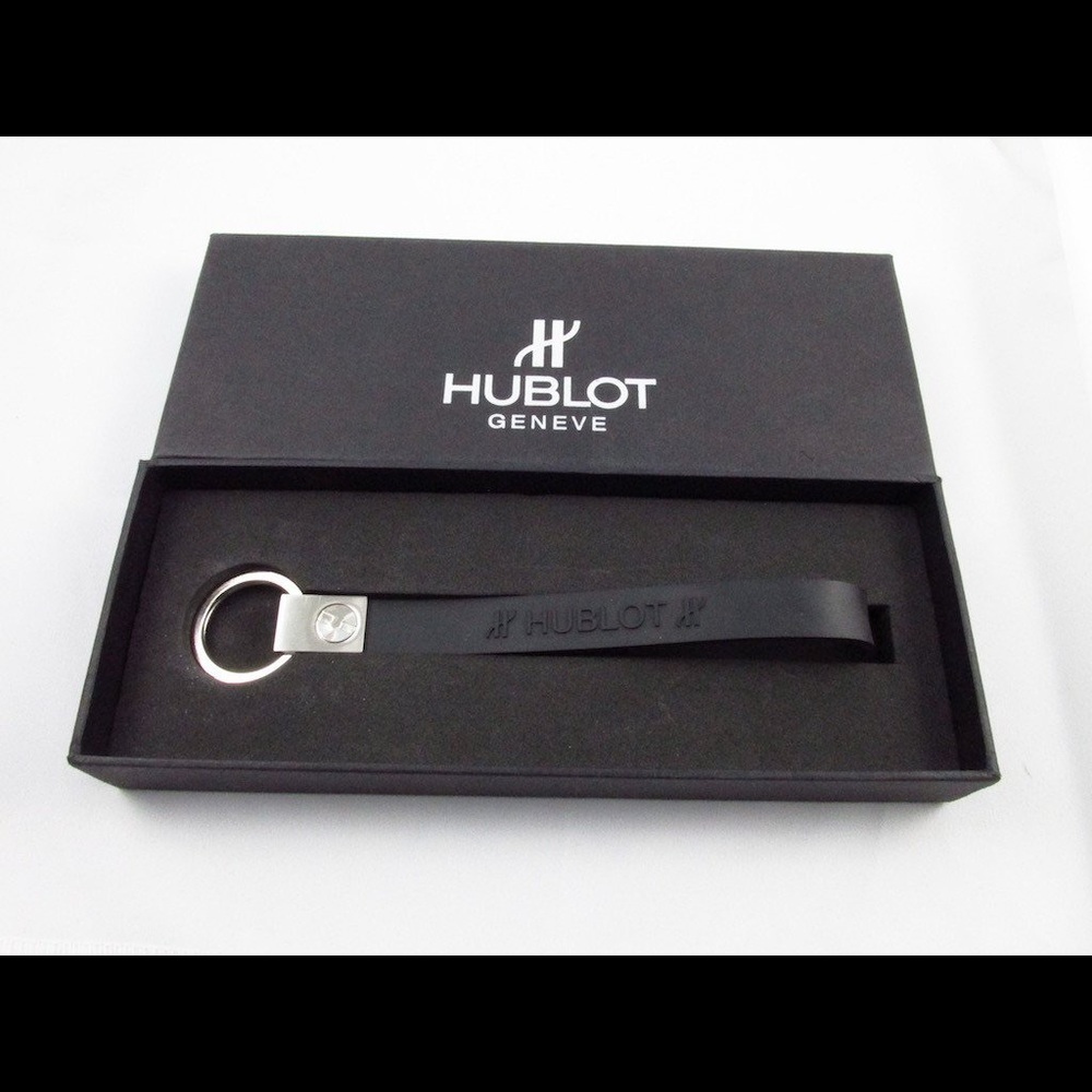 Hublot keychain authentic✅